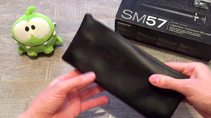 Unboxing Shure SM57