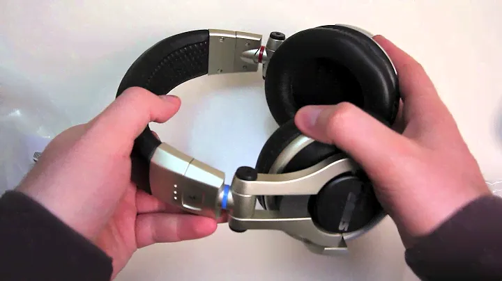 Распаковка наушников Shure SRH750DJ