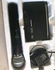 Беспроводной микрофон Shure SM58 с базой
