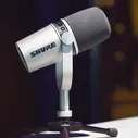 Shure MV7 Silver