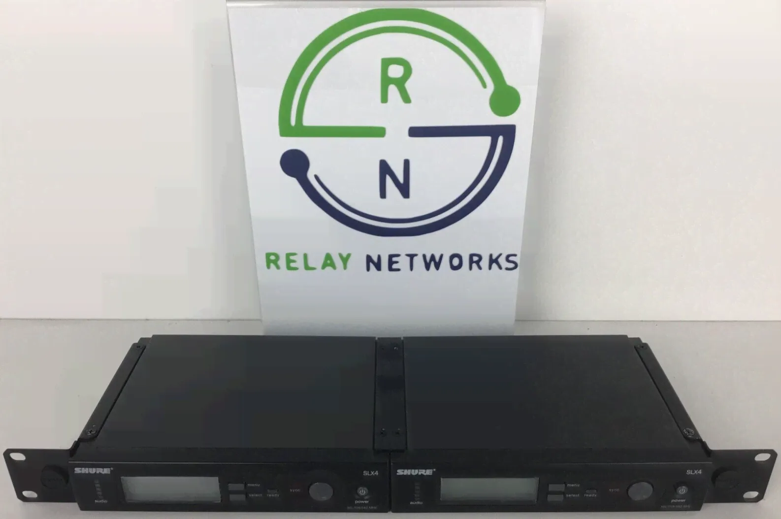 LOT OF 2 Shure SLX4 Diversity Receiver with Rack Mount Tray