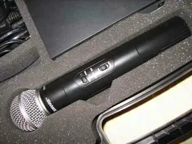 Радиомикрофоны Shure SM58 (Китайский клон)